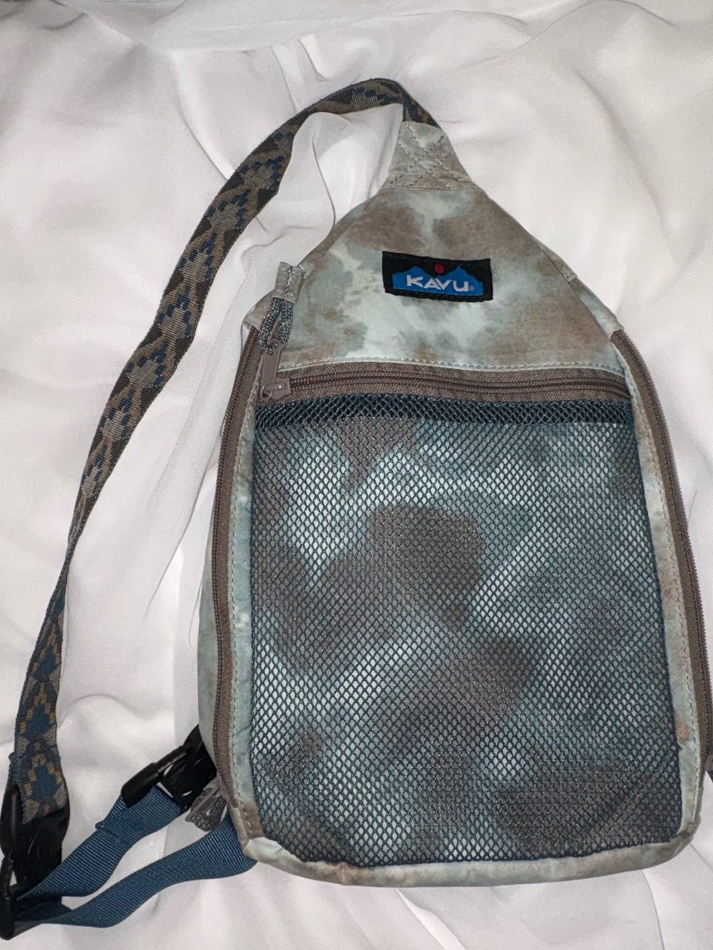Kavu Sling Pack in Sage Green Camo